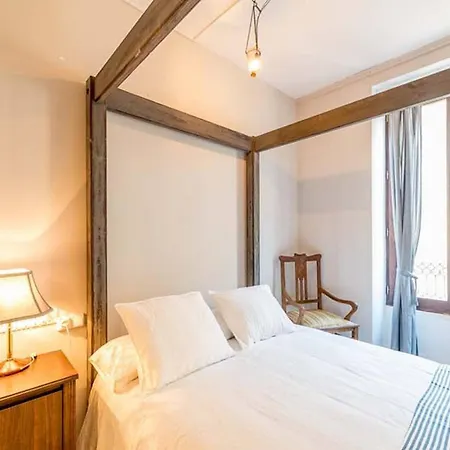 Na Jordana Flat Apartment