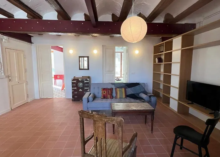 Na Jordana Flat Apartment